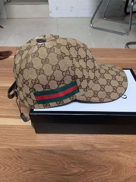 2019 new mens ladies designer hat baseball cap luxury ladies fashion hat four seasons trucker lady causal ball cap high quality, Blue;gray
2019 new mens ladies designer hat baseball cap luxury ladies fashion hat four seasons trucker lady causal ball cap high quality, Blue;gray