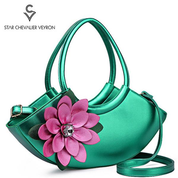 2019 women's leather handbag three-dimensional flower decoration ladies shoulder bag fashion casual luxury handbags totes clutch
2019 women's leather handbag three-dimensional flower decoration ladies shoulder bag fashion casual luxury handbags totes clutch