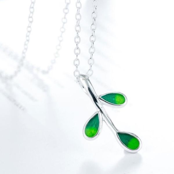wyeaiir gradient green leaf drop glaze fresh sweet literary personality 925 sterling silver clavicle chain female necklace, Golden;silver
wyeaiir gradient green leaf drop glaze fresh sweet literary personality 925 sterling silver clavicle chain female necklace, Golden;silver