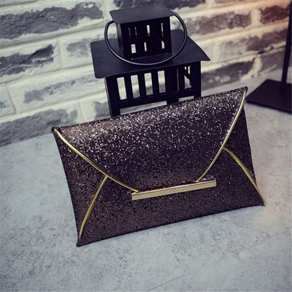 2018 new of hand package women fashion sequins envelope bag personality clutch purse leather quality
2018 new of hand package women fashion sequins envelope bag personality clutch purse leather quality