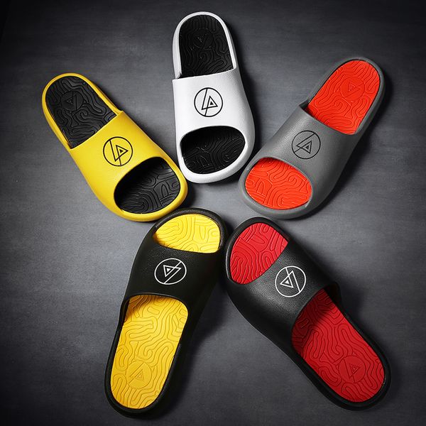 2020 new men's sandals men summer beach outdoor water shoes large size flip flops flat light hook loop casual slippers shoes, Black
2020 new men's sandals men summer beach outdoor water shoes large size flip flops flat light hook loop casual slippers shoes, Black