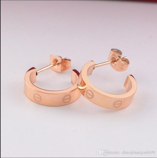 2020 new heart rose gold titanium steel stud earrings stereo love letter earrings heart stud earrings with original box, Golden;silver
2020 new heart rose gold titanium steel stud earrings stereo love letter earrings heart stud earrings with original box, Golden;silver