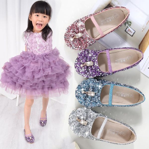 princess kids leather shoes for girls flower casual glitter children girls shoes butterfly knot blue pink silver, Black;grey
princess kids leather shoes for girls flower casual glitter children girls shoes butterfly knot blue pink silver, Black;grey