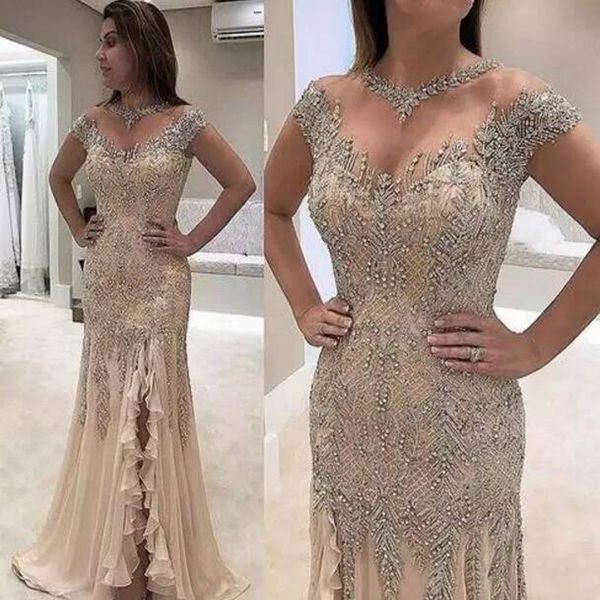 mermaid evening dresses plus size beading sequined high side split elegant mother of the bride dresses evening party gowns, Black;red
mermaid evening dresses plus size beading sequined high side split elegant mother of the bride dresses evening party gowns, Black;red