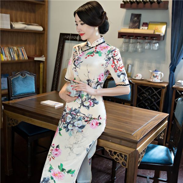 2018 silk cheongsam floral qipao chinese traditional dress women's satin cheongsam qipao long sleeve long dress flower print, Red
2018 silk cheongsam floral qipao chinese traditional dress women's satin cheongsam qipao long sleeve long dress flower print, Red