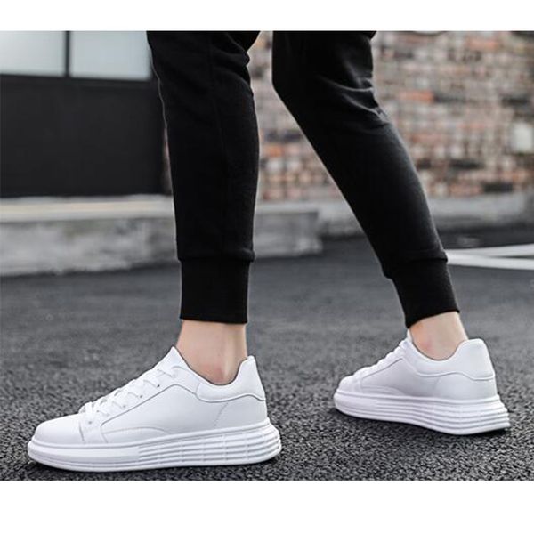 with socks new green black white men designer special section skateboard sports sneaker increased jogging running shoes 36-44, White;red
with socks new green black white men designer special section skateboard sports sneaker increased jogging running shoes 36-44, White;red
