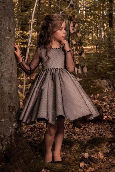 2020 pageant kids gown black tulle crew flower girl dresses for wedding girl' knee length child party birthday dress, White;blue
2020 pageant kids gown black tulle crew flower girl dresses for wedding girl' knee length child party birthday dress, White;blue