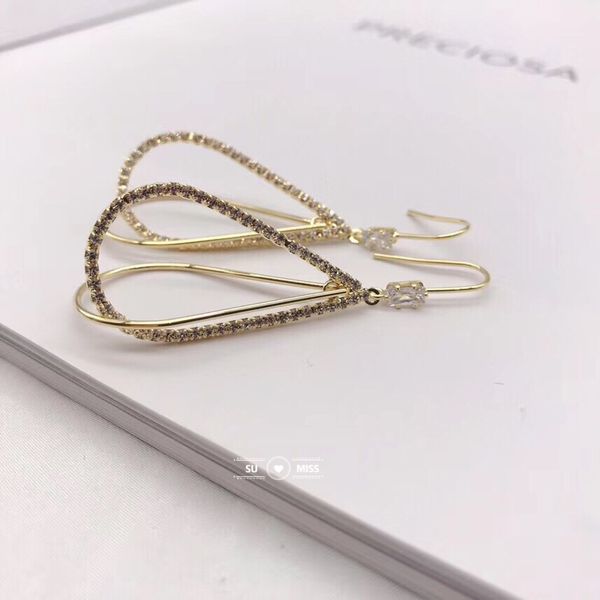 wholesale statement crystal earrings geometric dangle water drop earrings for women 2019 new fashion jewelry oorbellen brincos, Silver
wholesale statement crystal earrings geometric dangle water drop earrings for women 2019 new fashion jewelry oorbellen brincos, Silver