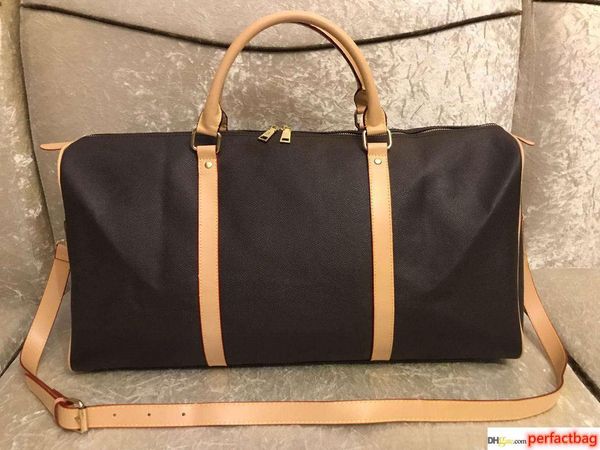 three sizes are optional.general purpose travel bag, with shoulder straps, fashion classic, recommended by shopkeeper
three sizes are optional.general purpose travel bag, with shoulder straps, fashion classic, recommended by shopkeeper