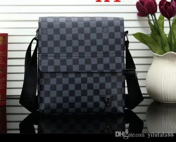 Shoulder bag men 039 me enger bag men 039 bu ine ca ual vertical backpack korean ver ion of the tide