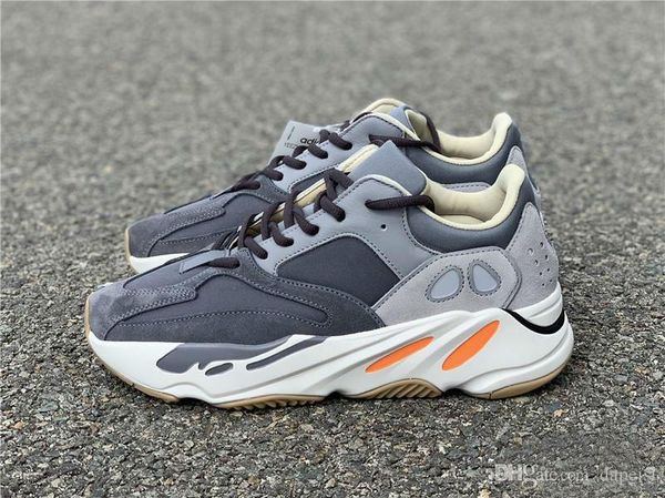 2019 new wave runner 700 magnet men designers shoes white grey orange kanye west designer men women running shoes sports sneakers
2019 new wave runner 700 magnet men designers shoes white grey orange kanye west designer men women running shoes sports sneakers
