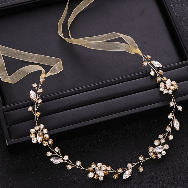 новый ручной работы свадебные аксессуары для волос gold оголовье rhinestone кристалл headdress невесты аксессуары для волос принцессы партии, White;golden
новый ручной работы свадебные аксессуары для волос gold оголовье rhinestone кристалл headdress невесты аксессуары для волос принцессы партии, White;golden