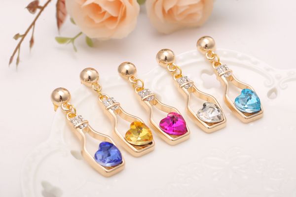 crystal diamond dry heart drift wishing bottle necklace flash crystal pendant drift bottle strong chain for women, Silver
crystal diamond dry heart drift wishing bottle necklace flash crystal pendant drift bottle strong chain for women, Silver