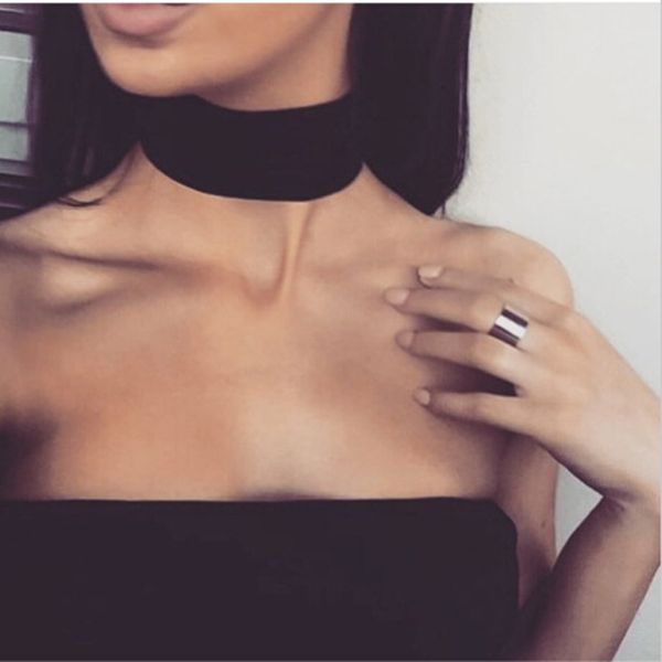 Summer Newest fashion jewelry accessories wide black lace Tattoo choker necklace for couple lovers'
Summer Newest fashion jewelry accessories wide black lace Tattoo choker necklace for couple lovers'