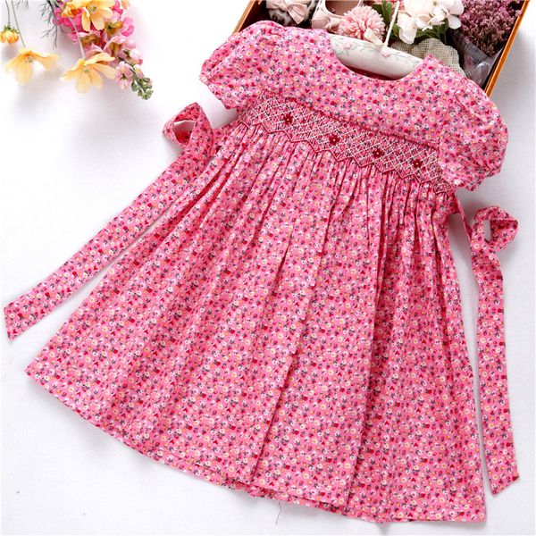 smocked dresses for girls frock handmade cotton baby clothes summer kids dress embroidery party holiday school boutiques t200624, Red;yellow
smocked dresses for girls frock handmade cotton baby clothes summer kids dress embroidery party holiday school boutiques t200624, Red;yellow