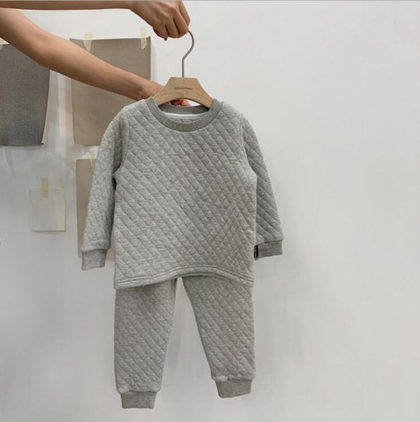 2019 new girls boys 2 pcs thicken set sweatshirt +long pants winter fashion kids pajama suits 1-6 years pp63, White
2019 new girls boys 2 pcs thicken set sweatshirt +long pants winter fashion kids pajama suits 1-6 years pp63, White