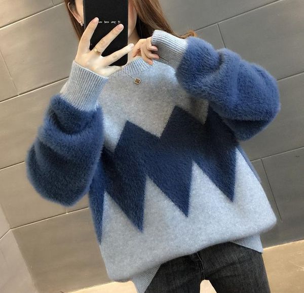2020 women new style fashion long sleeve set head round collar sweater coat, White;black
2020 women new style fashion long sleeve set head round collar sweater coat, White;black