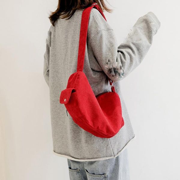 женская вельвет большой емкости сумка новая мода wild сплошные цвета crossbody сумки женский изогнутые сумки bolso femenino
женская вельвет большой емкости сумка новая мода wild сплошные цвета crossbody сумки женский изогнутые сумки bolso femenino