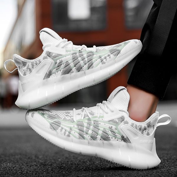 2020 men's running shoes trendy men's luminous flying popcorn bottom sport tide shoes wild comfortable cushioning
2020 men's running shoes trendy men's luminous flying popcorn bottom sport tide shoes wild comfortable cushioning