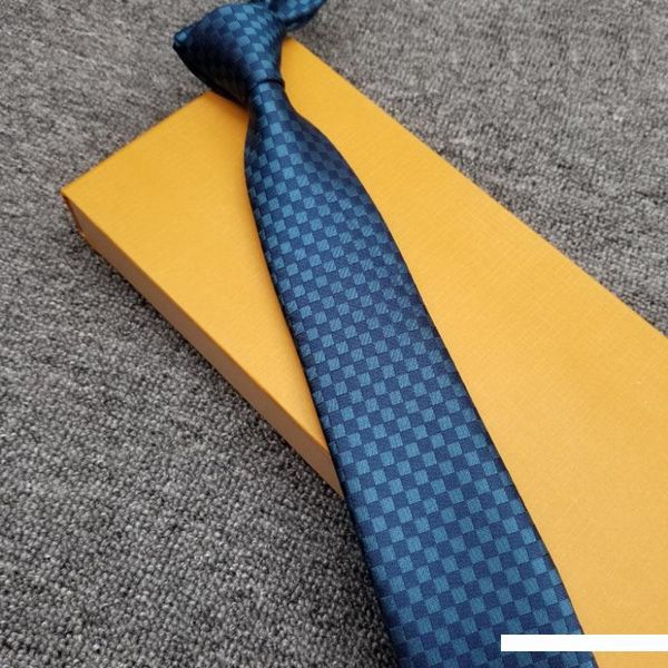 новые стили моды для мужчин галстуки silk tie мужские шеи галстуки ручной работы свадьба письмо галстука франция 7 стиль бизнес связи lattic, Blue;purple
новые стили моды для мужчин галстуки silk tie мужские шеи галстуки ручной работы свадьба письмо галстука франция 7 стиль бизнес связи lattic, Blue;purple