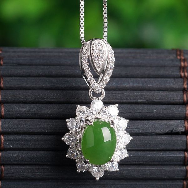 natural hetian jade pendant is made of jade pendant direct manufacturers with certificate of national wind sautoir, Silver
natural hetian jade pendant is made of jade pendant direct manufacturers with certificate of national wind sautoir, Silver
