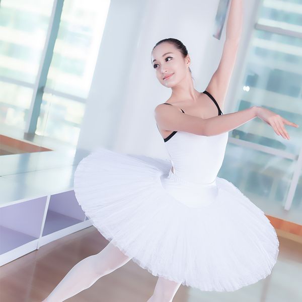 white black breathable girls women ballet tutu swan lake ballet skirt stage dance wear for ballerina dancer girls dancing, Black;red
white black breathable girls women ballet tutu swan lake ballet skirt stage dance wear for ballerina dancer girls dancing, Black;red