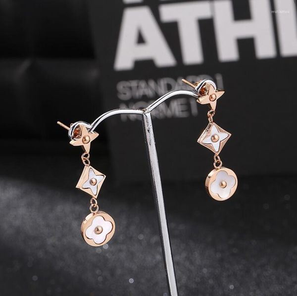 jewelry titanium steel charm earrings shell rose gold color clover earrings for women fashion, Golden
jewelry titanium steel charm earrings shell rose gold color clover earrings for women fashion, Golden