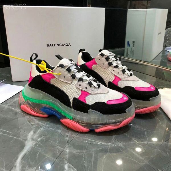 2020 luxury new comfortable reaction retro white mens womens district link-embossed sole casual shoes multicolor colors shoe, Black
2020 luxury new comfortable reaction retro white mens womens district link-embossed sole casual shoes multicolor colors shoe, Black
