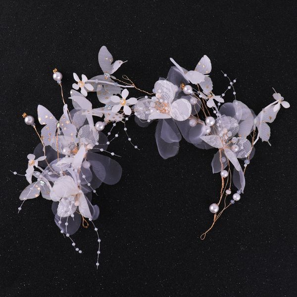 butterfly silk gauze head wedding dress with hair band and handmade accessories 2020 new wedding accessories, Silver
butterfly silk gauze head wedding dress with hair band and handmade accessories 2020 new wedding accessories, Silver