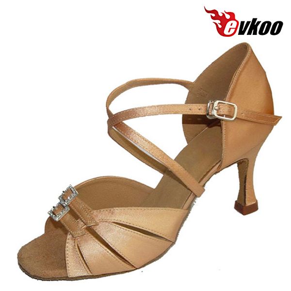 evkoodance five different color for choice 7.3cm heel satin or pu with crystal buckle women dance shoes latin evkoo-235
evkoodance five different color for choice 7.3cm heel satin or pu with crystal buckle women dance shoes latin evkoo-235