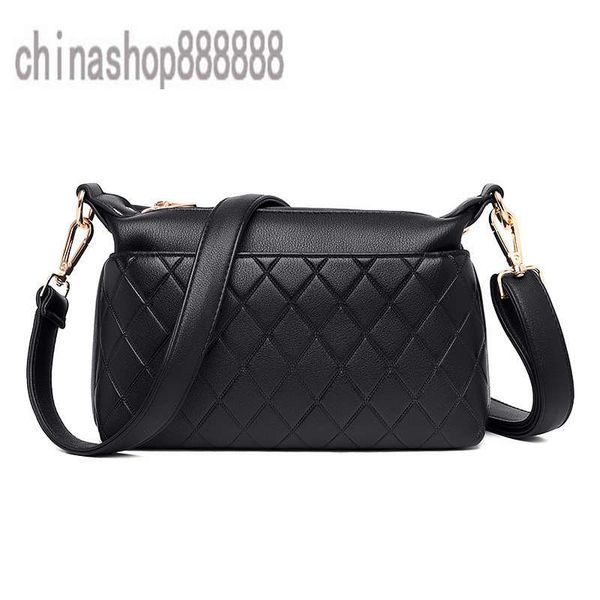 2020 brand fashion designer woman bags new fashion shoulder bag classic crossbody bag simple generous handbags
2020 brand fashion designer woman bags new fashion shoulder bag classic crossbody bag simple generous handbags