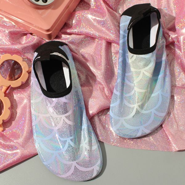 women beach water aqua shoes barefoot children quick-dry yoga socks boys girls soft diving wading shoes beach swimming
women beach water aqua shoes barefoot children quick-dry yoga socks boys girls soft diving wading shoes beach swimming