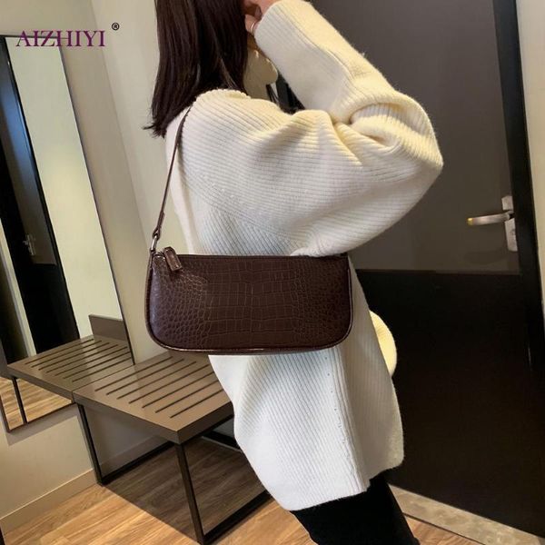 retro women messenger handbags pu leather vintage alligator pattern women fashion handbags casual solid shoulder bags
retro women messenger handbags pu leather vintage alligator pattern women fashion handbags casual solid shoulder bags