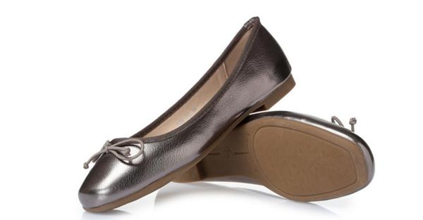 2019 women's shoes in spring and autumn with new style flat bottom square head bowknot @2044, Black
2019 women's shoes in spring and autumn with new style flat bottom square head bowknot @2044, Black