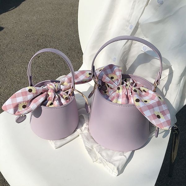 2020 new shoulder bag women's casual fashion korean version small fresh bucket pouch ladies messenger bag
2020 new shoulder bag women's casual fashion korean version small fresh bucket pouch ladies messenger bag