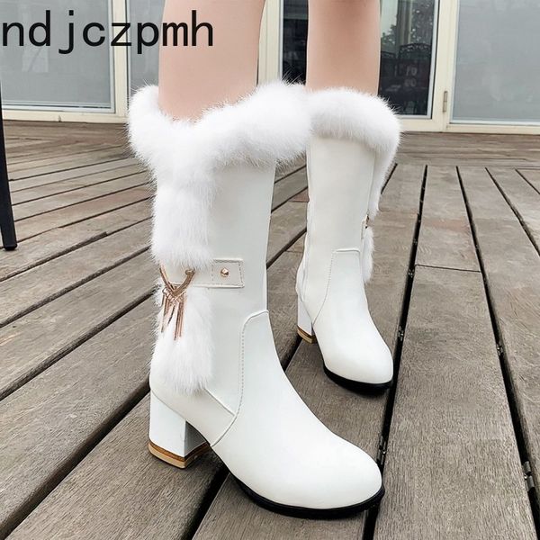 women's boots the new winter fashion round head zipper plush mid heel middle tube women's shoes plus size 33-46 heel height 6cm, Black
women's boots the new winter fashion round head zipper plush mid heel middle tube women's shoes plus size 33-46 heel height 6cm, Black