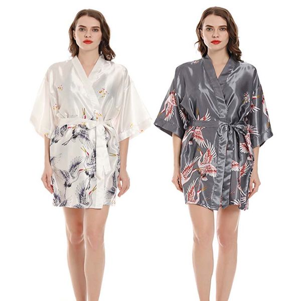 stylish rayon female mini nightdress five-sleeve pajama for women summer floral print home wear, Black;red
stylish rayon female mini nightdress five-sleeve pajama for women summer floral print home wear, Black;red