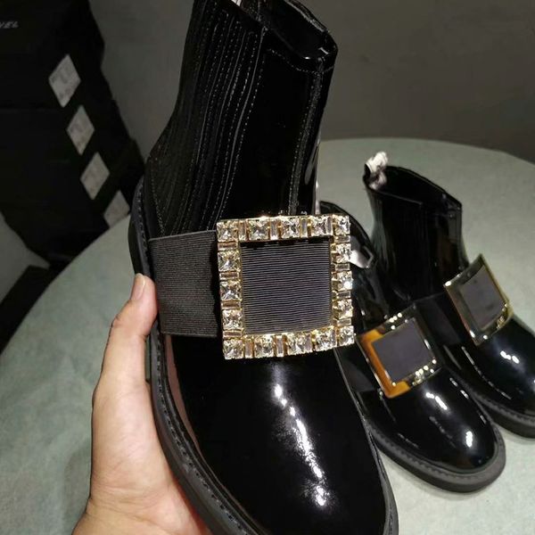 autumn and winter ladies boots patent leather fashion elastic shoes women original packaging size 35-40
autumn and winter ladies boots patent leather fashion elastic shoes women original packaging size 35-40