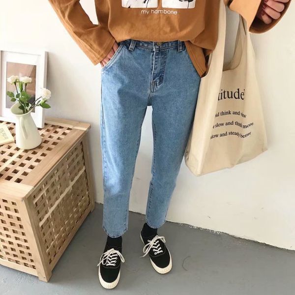 autumn new loose harem pants women casual high waist jeans mujer 2019 korean style solid color women's straight jeans, Blue
autumn new loose harem pants women casual high waist jeans mujer 2019 korean style solid color women's straight jeans, Blue