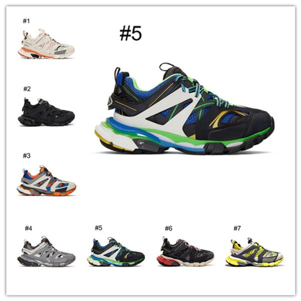 luxury designer track sneakers for men women triple black white grey outdoor casual shoes
luxury designer track sneakers for men women triple black white grey outdoor casual shoes