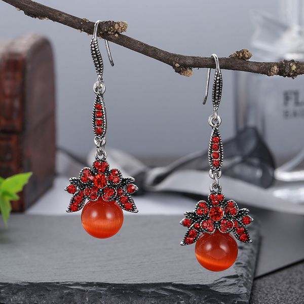 bohemian earrings national antique flower color rhinestone pearl fashion long new product earrings for woemn, Silver
bohemian earrings national antique flower color rhinestone pearl fashion long new product earrings for woemn, Silver