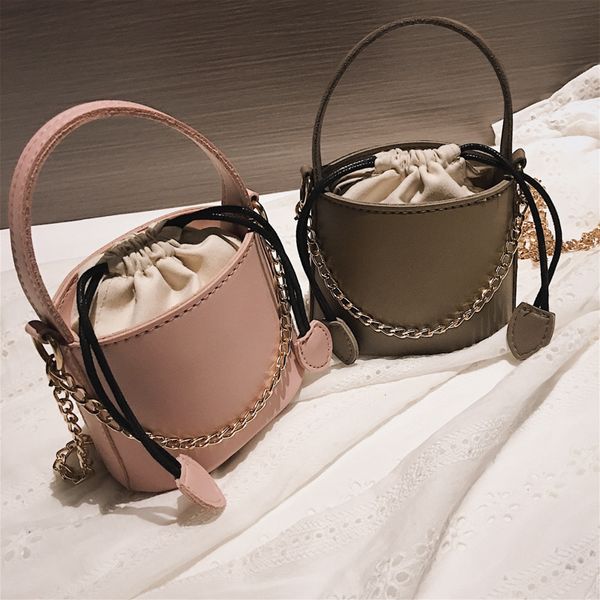 jiulin korean version of fashion belt fan bucket bag chain simple one shoulder oblique span women's bag
jiulin korean version of fashion belt fan bucket bag chain simple one shoulder oblique span women's bag