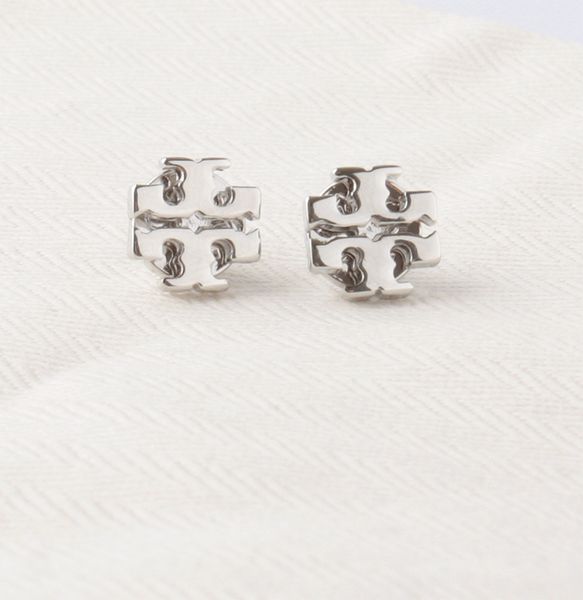 fashion-new arrival brand name hollow round geometry stud earring in 1.0cm women wedding gift jewelery gift ps6635a, Golden;silver
fashion-new arrival brand name hollow round geometry stud earring in 1.0cm women wedding gift jewelery gift ps6635a, Golden;silver