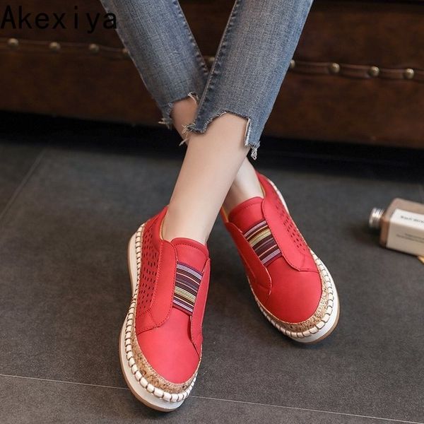 2020 кроссовки женская обувь скользят по flats ladies мокасины повседневная женщина вулканизированной обувь выдалбливают женщин в шитье женс, Black
2020 кроссовки женская обувь скользят по flats ladies мокасины повседневная женщина вулканизированной обувь выдалбливают женщин в шитье женс, Black
