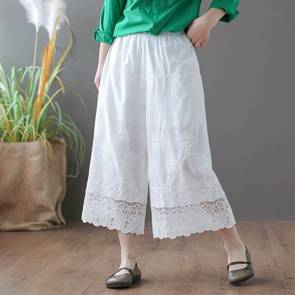 women's pants & capris moricome sweet lace hook flower embroidered elastic waist solid color wide leg cotton calf length, Black;white
women's pants & capris moricome sweet lace hook flower embroidered elastic waist solid color wide leg cotton calf length, Black;white