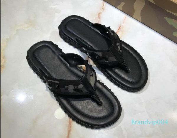 2019 designer flip flops slippers casual shoes men designer slippers men slippers hip street sandals size 38-44, Black
2019 designer flip flops slippers casual shoes men designer slippers men slippers hip street sandals size 38-44, Black