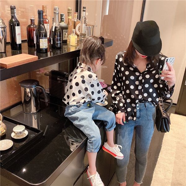 xu xiaola summer 2020 parent-child fashionable palace girl western wave shirt point thin shirt, White;black
xu xiaola summer 2020 parent-child fashionable palace girl western wave shirt point thin shirt, White;black