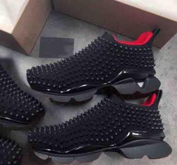 2019 New Fashion Red spikes Sneakers Red Bottom Shoes Woman Men Trainers black canvas high quality Lace-up Spikes Designer Red Sole shoe
2019 New Fashion Red spikes Sneakers Red Bottom Shoes Woman Men Trainers black canvas high quality Lace-up Spikes Designer Red Sole shoe