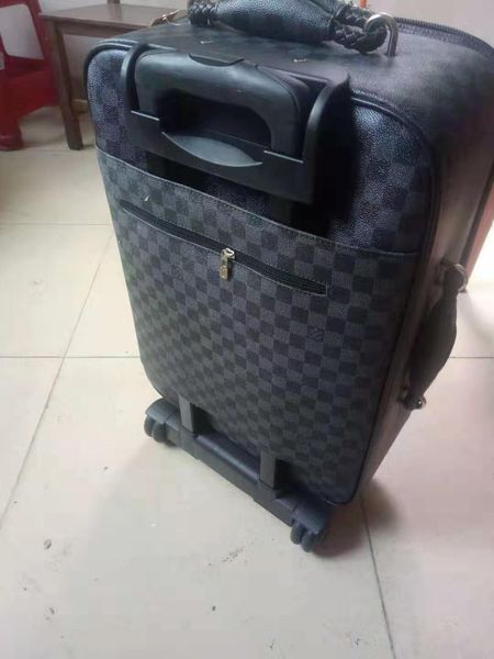 2019 new model fa hion luxury high grade famou brand carry on barding bag rolling luggage et women men pinner expandable trolley
2019 new model fa hion luxury high grade famou brand carry on barding bag rolling luggage et women men pinner expandable trolley