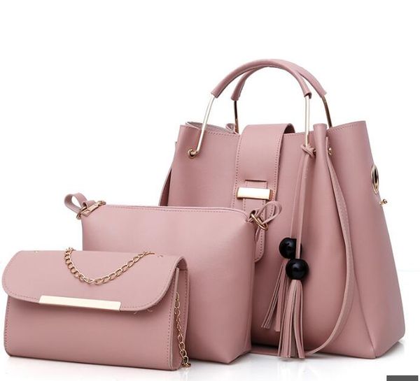 2019 new mother three sets of european and american fashion women's shoulder messenger bag tassel portable big bag bucket bag
2019 new mother three sets of european and american fashion women's shoulder messenger bag tassel portable big bag bucket bag